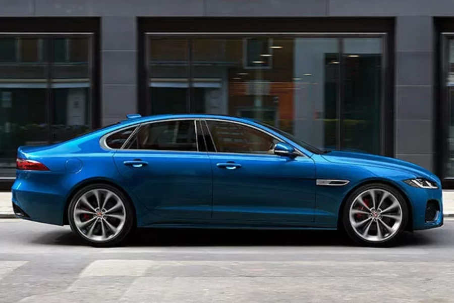 JAGUAR XF